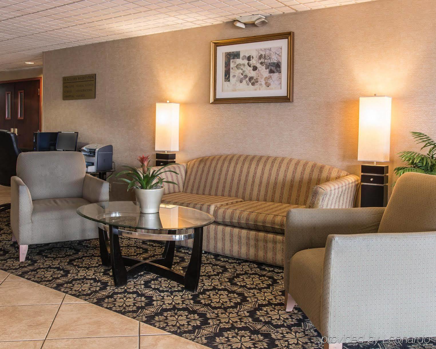 Quality Inn University Lansing Exterior photo